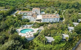 Donna Carmela Resort&Lodges